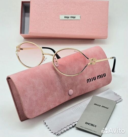 Солнцезащитные очки miu miu