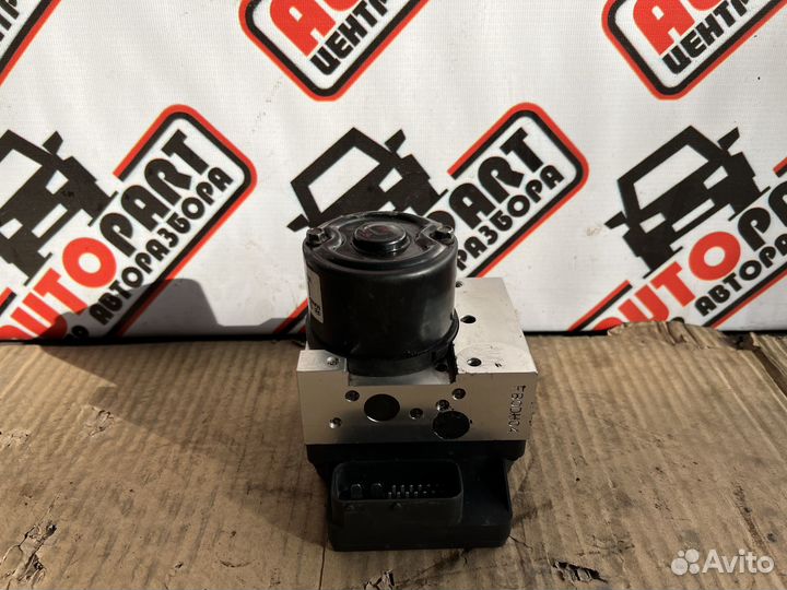 Блок ABS Hyundai Tucson 1 2.0 G4GC