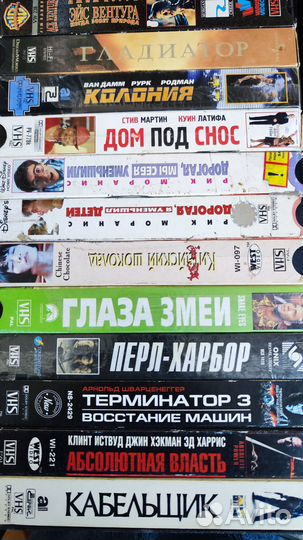 Видеокассеты, коллекция, 1155 штук, лицензия