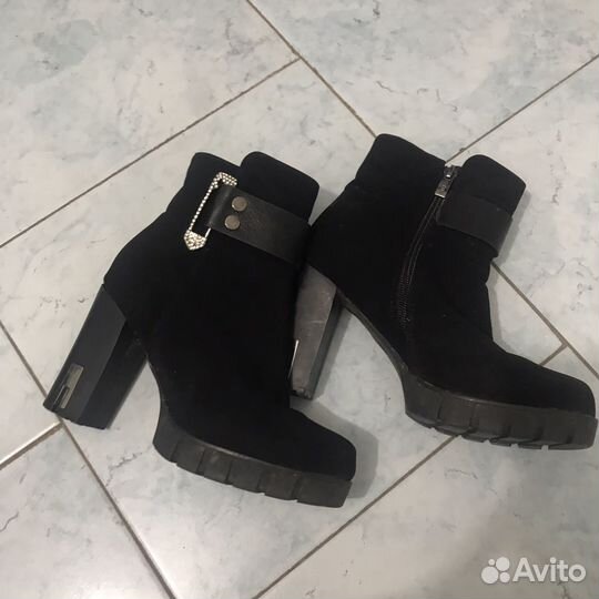 Ботинки женские 37 размер зима