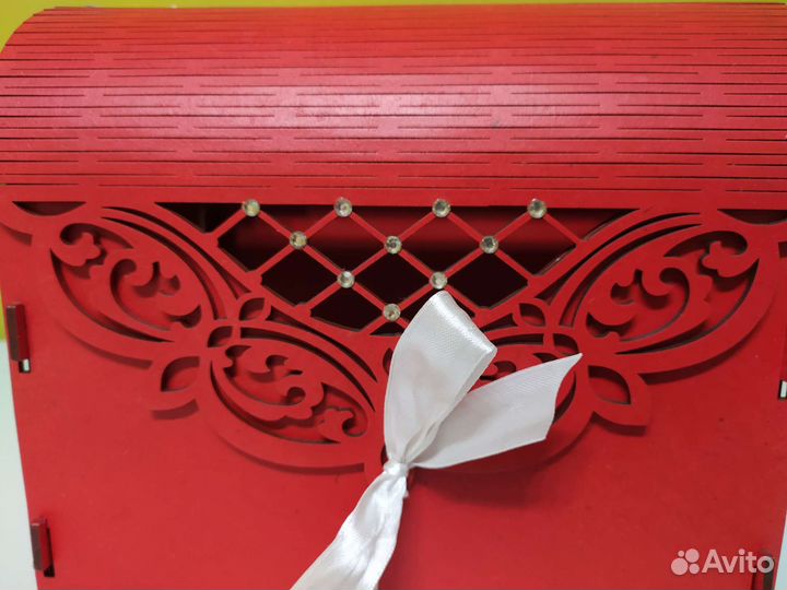 Коробка (казна) для денег на свадьбу