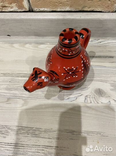 Кувшин -непроливайка из Туниса (ручная работа)