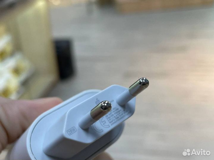 Быстрая зарядка для iPhone адаптер с кабелем 20W