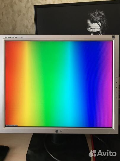 Монитор LG flatron L1718S-SN