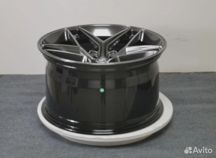 Кованые диски R22