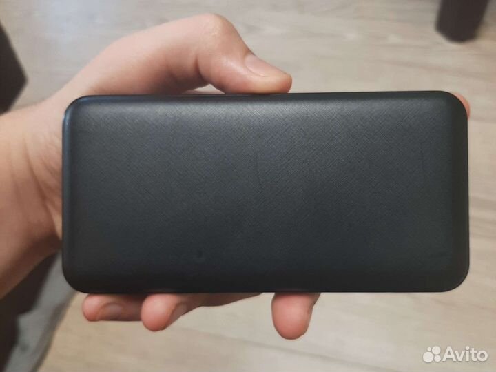 Повербанк 10000