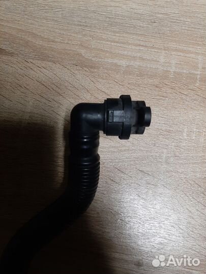 Патрубок воздушный Bmw 7-Series e38