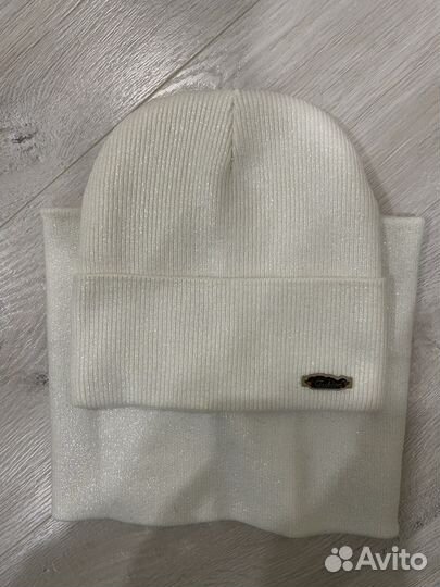 Зимняя шапка и снуд