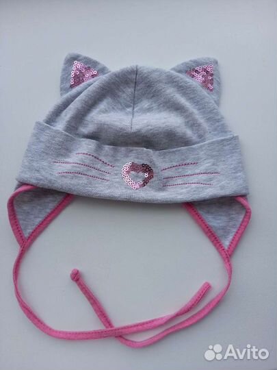 Шапочка на завязках