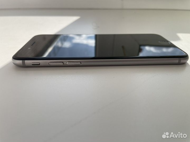 iPhone 6, 16 ГБ