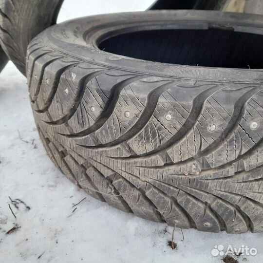 Sava Eskimo Stud 195/60 R15 88T
