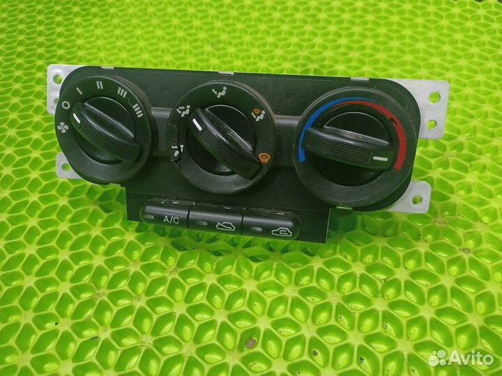 Блок управления отопителем Kia Spectra 2009 Седан