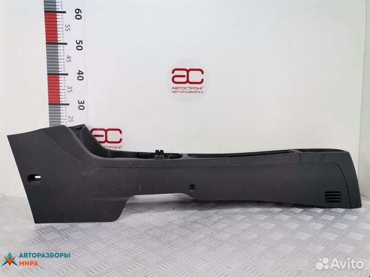 Консоль салона (центральная часть) Opel Corsa D