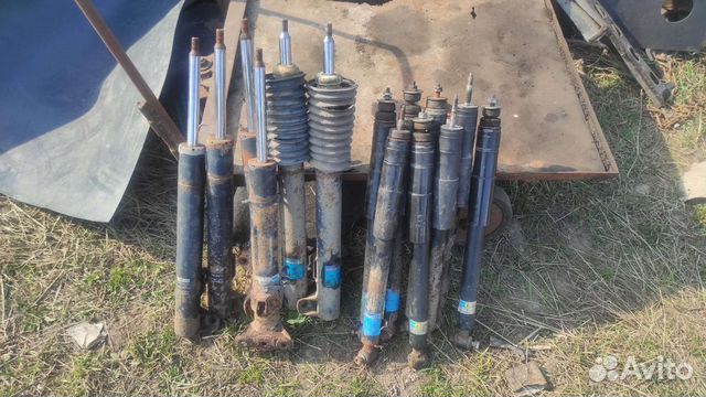 Амортизаторы (стойки) Mercedes w201 w124