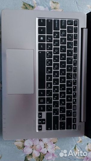 Asus X202e(11,6
