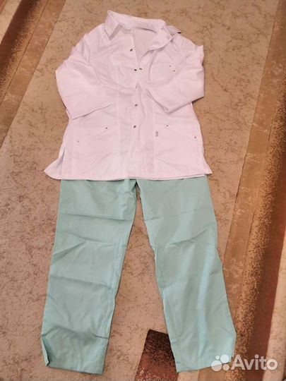 Медицинский костюм женский новый52-54р