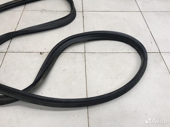 Уплотнитель багажника RIO 2011-2017