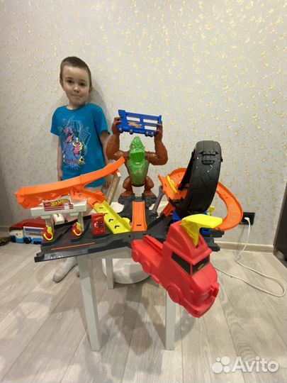 Hot wheels toxic monkey