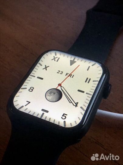 Apple Watch Series 8