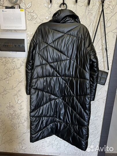 Пуховик женский длинный