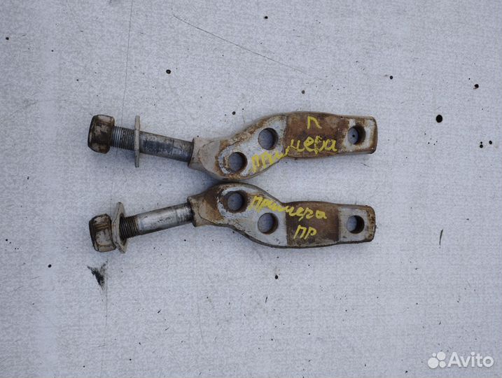 Кронштейн нижнего рычага Nissаn Рrimеra Ниcсaн P11