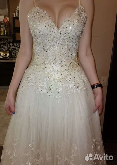 Платье свадебное