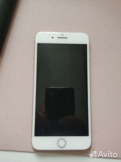 Телефон iPhone 8 plus