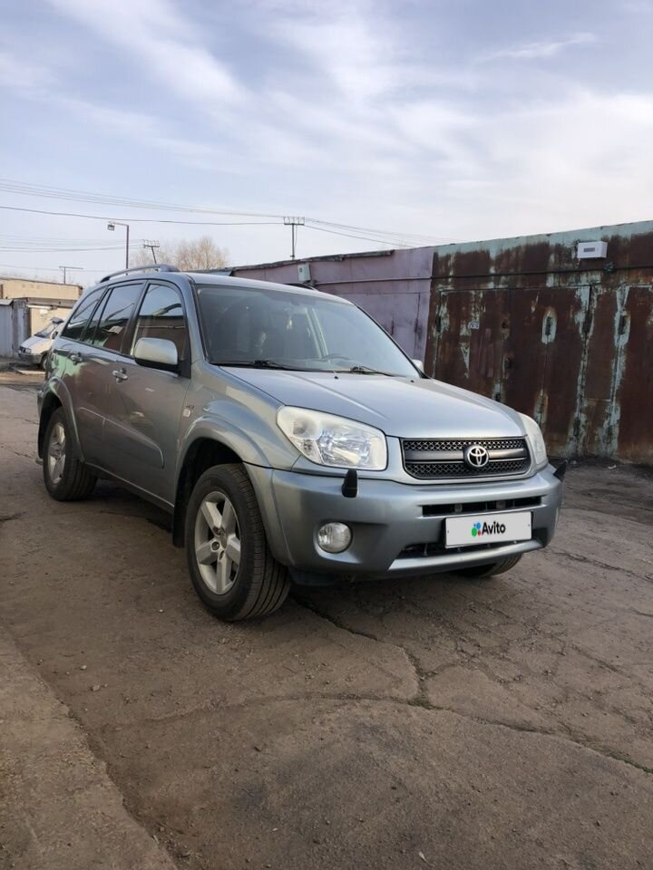 Toyota RAV4: фото владельца