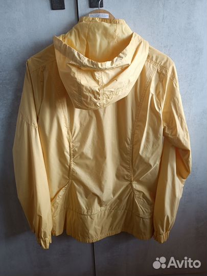 Ветровка женская S Reebok желтая