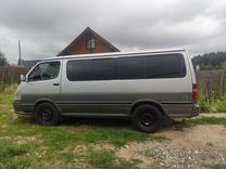 Toyota Hiace 2.4 MT, 2003, 290 000 км, с пробегом, цена 1 250 000 руб.