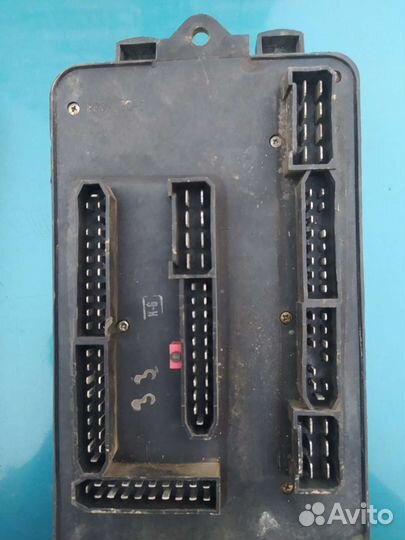 Монтажный блок ваз 2109,09,099 (обмен)