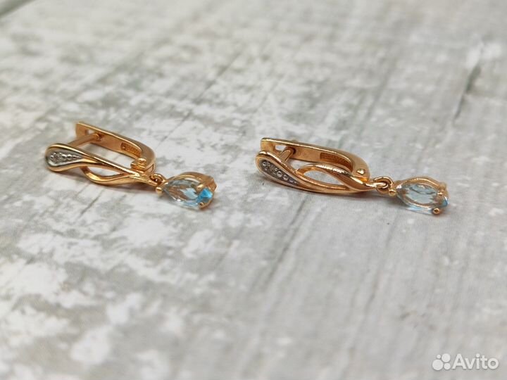 Серьги. Золото 585, с топазами и бриллиантами