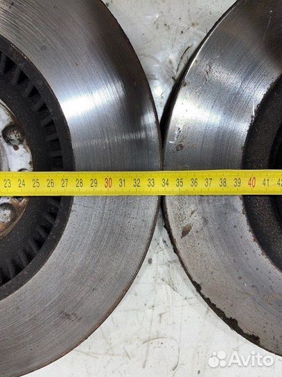 Тормозной диск передний Kia Sorento 3 prime UM 2.2