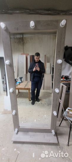 Зеркало напольное с подсветкой дуб апрельский