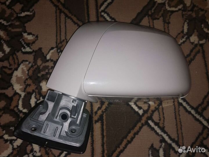 Корпус зеркала Chevrolet Captiva левое