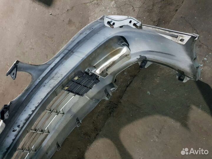 Продам бампер передний toyota aristo 1997-2004г
