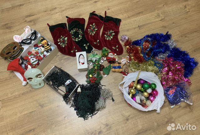 Новогодние игрушки