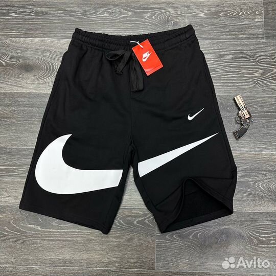 Шорты Nike