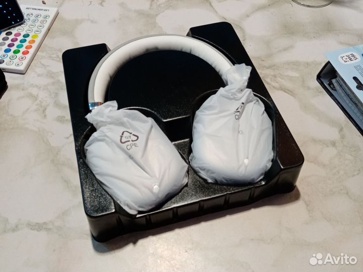 Наушники hoco w 35 (светлые)