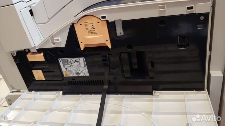 Принтер А3 Xerox phaser 5550
