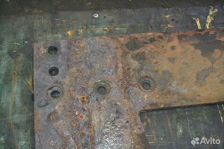 Пластина под сцепное устройство (седло) scania R-S