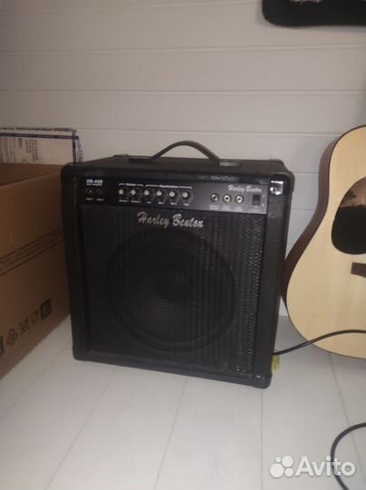 Комбоусилитель для бас гитары Harley Benton