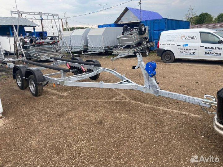 Прицеп легковой лодочный