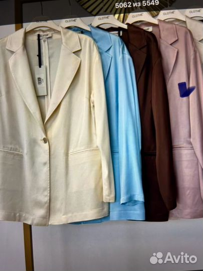 Костюм женский