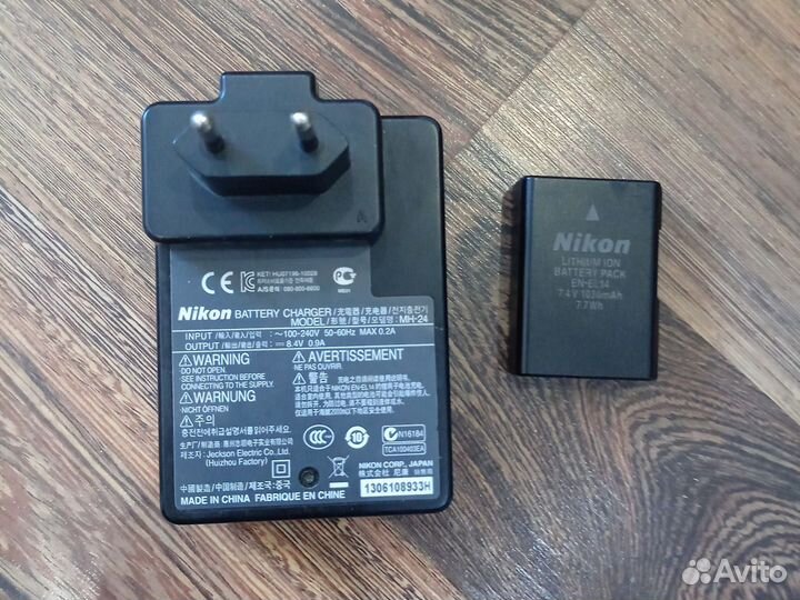 Зеркальный фотоаппарат Nikon D3100