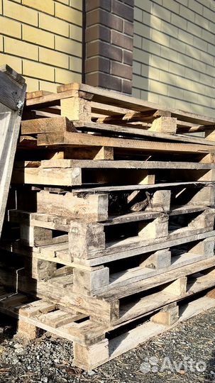 Поддоны деревянные (дрова) бесплатно