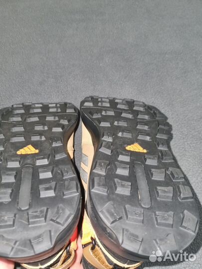 Зимние ботинки adidas