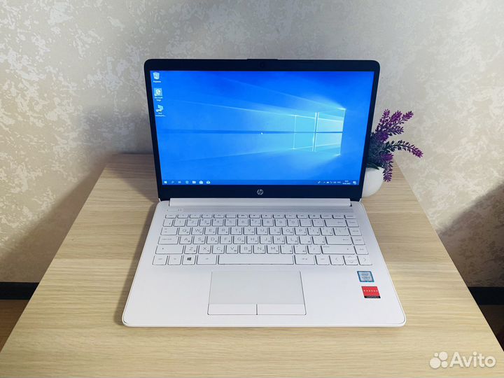 Свежий, мощный ноутбук (7 поколение/ssd)