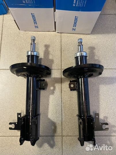 Амортизатор передний Opel Astra H