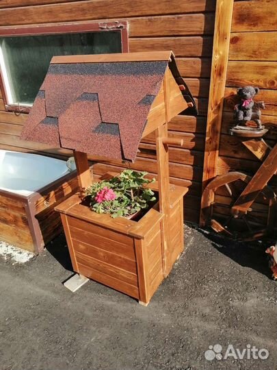 Колодец декоративный